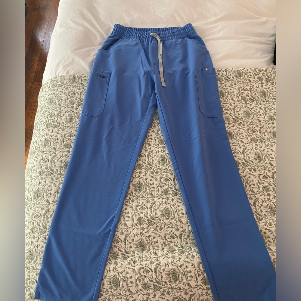 Figs Cargo Scrub Pants